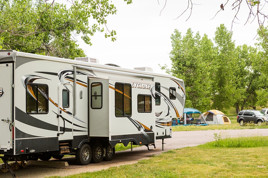 Comfort or Rustic Charm? Compare RV, Tent & Cabin Camping